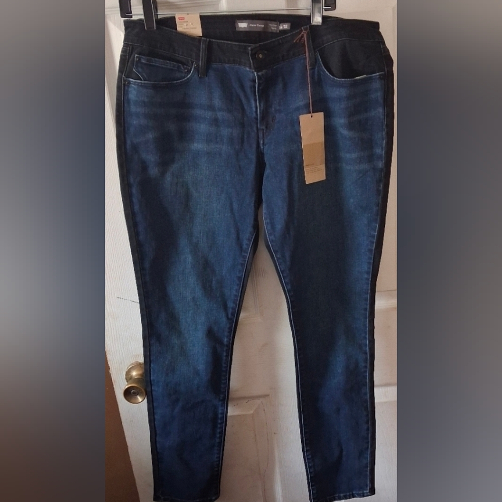 Levi's Demi Curve Mid Rise Skinny - Women's 2 Toned Jeans. Size 14/32 (36). NWT